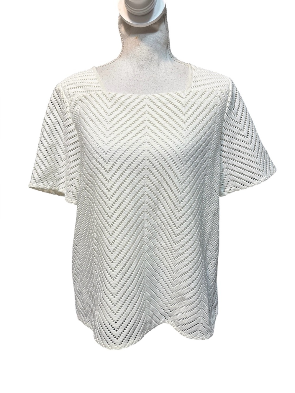 Tory Burch Chevron Textured White Blouse‎ size large